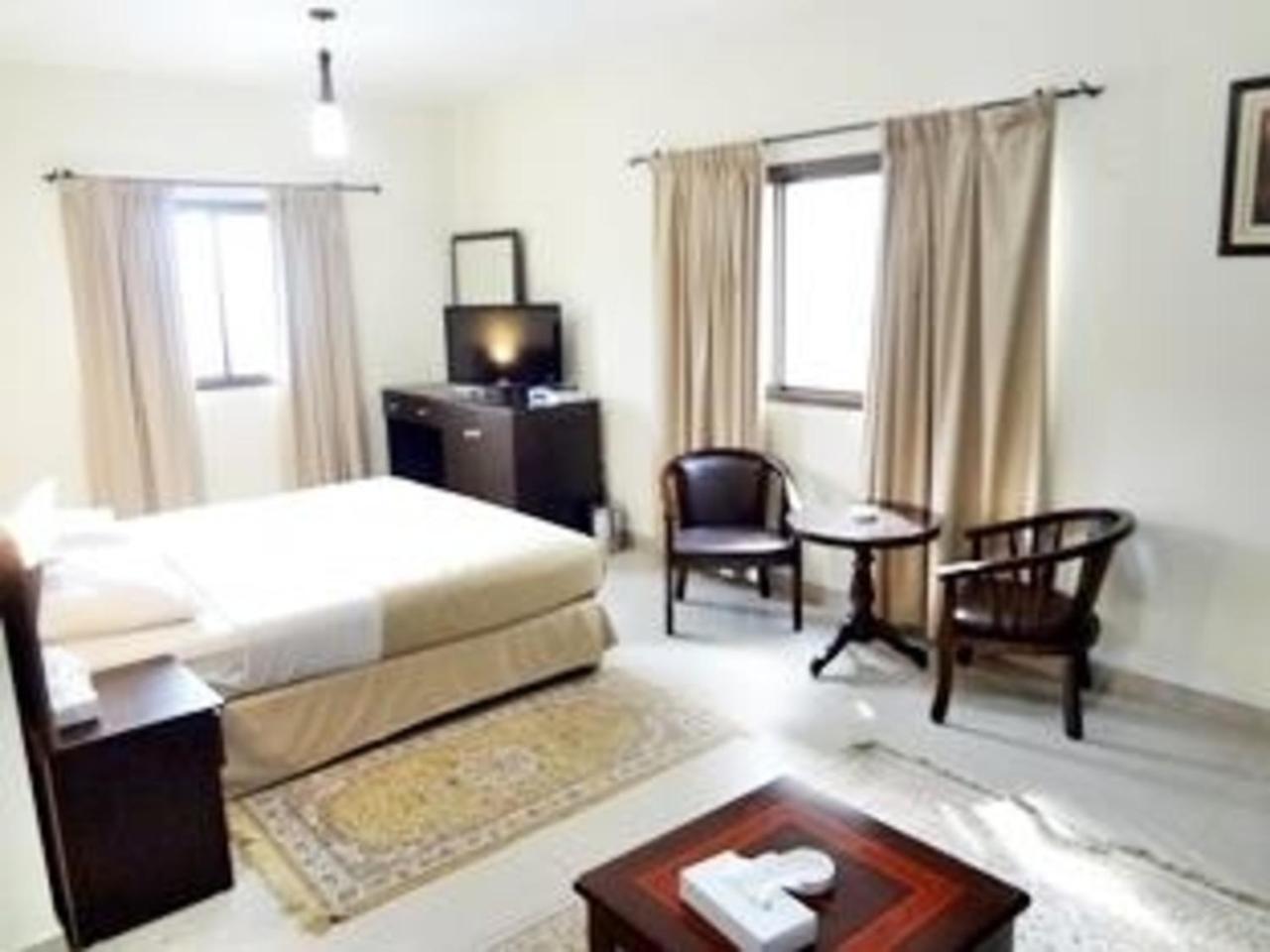 Dolphin Hotel Muscat Ngoại thất bức ảnh